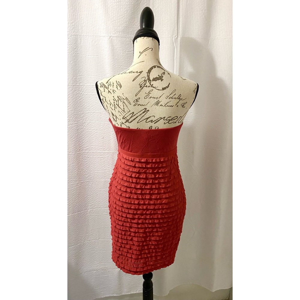 H&M Red Strapless Ruffle Tube Dress - Picture 2 of 4